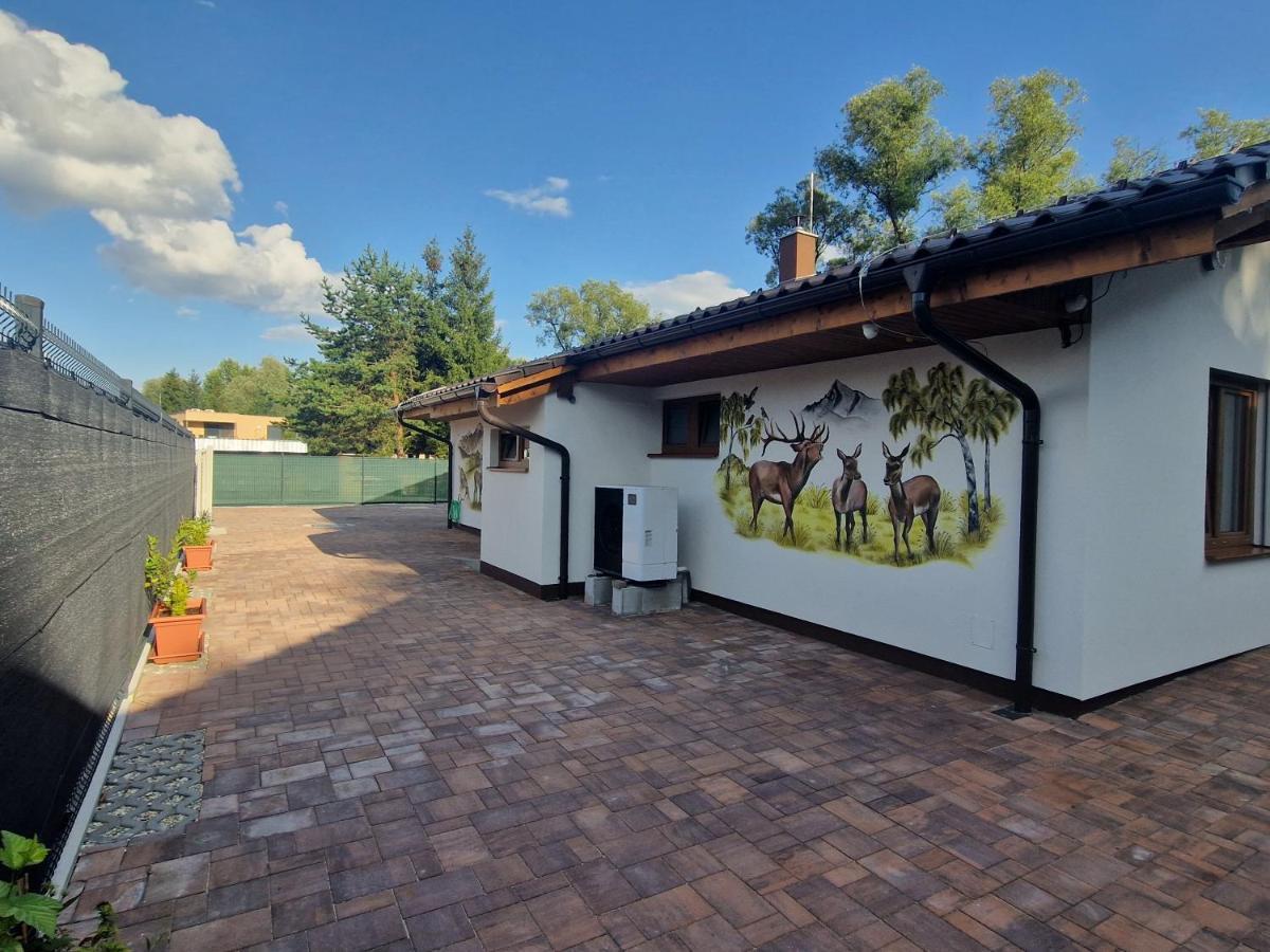 Villa Garden Besenova Exterior photo