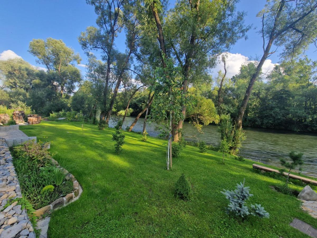 Villa Garden Besenova Exterior photo