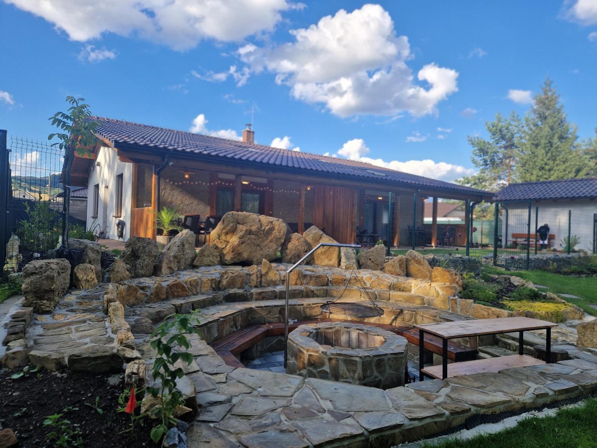 Villa Garden Besenova Exterior photo